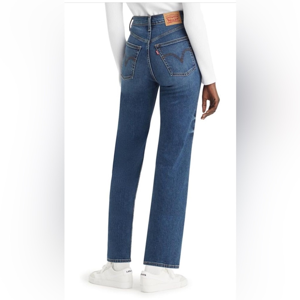 Levi’s Ribcage Straight Ankle Jeans